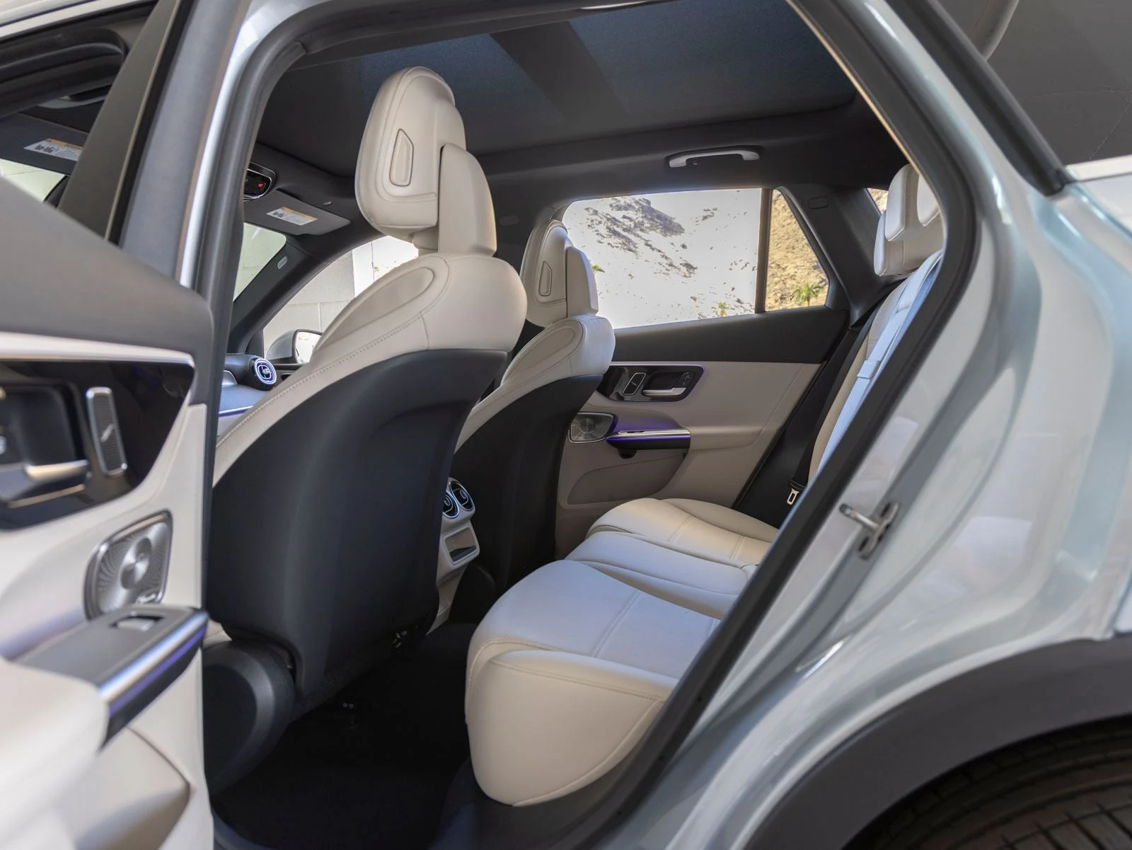 2027 Mercedes-Benz GLC 300 (X254), 18/20