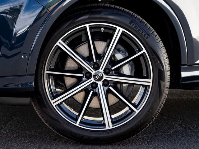 2026 Audi Q7 45 TFSI Premium Plus quattro (4M), 10/20