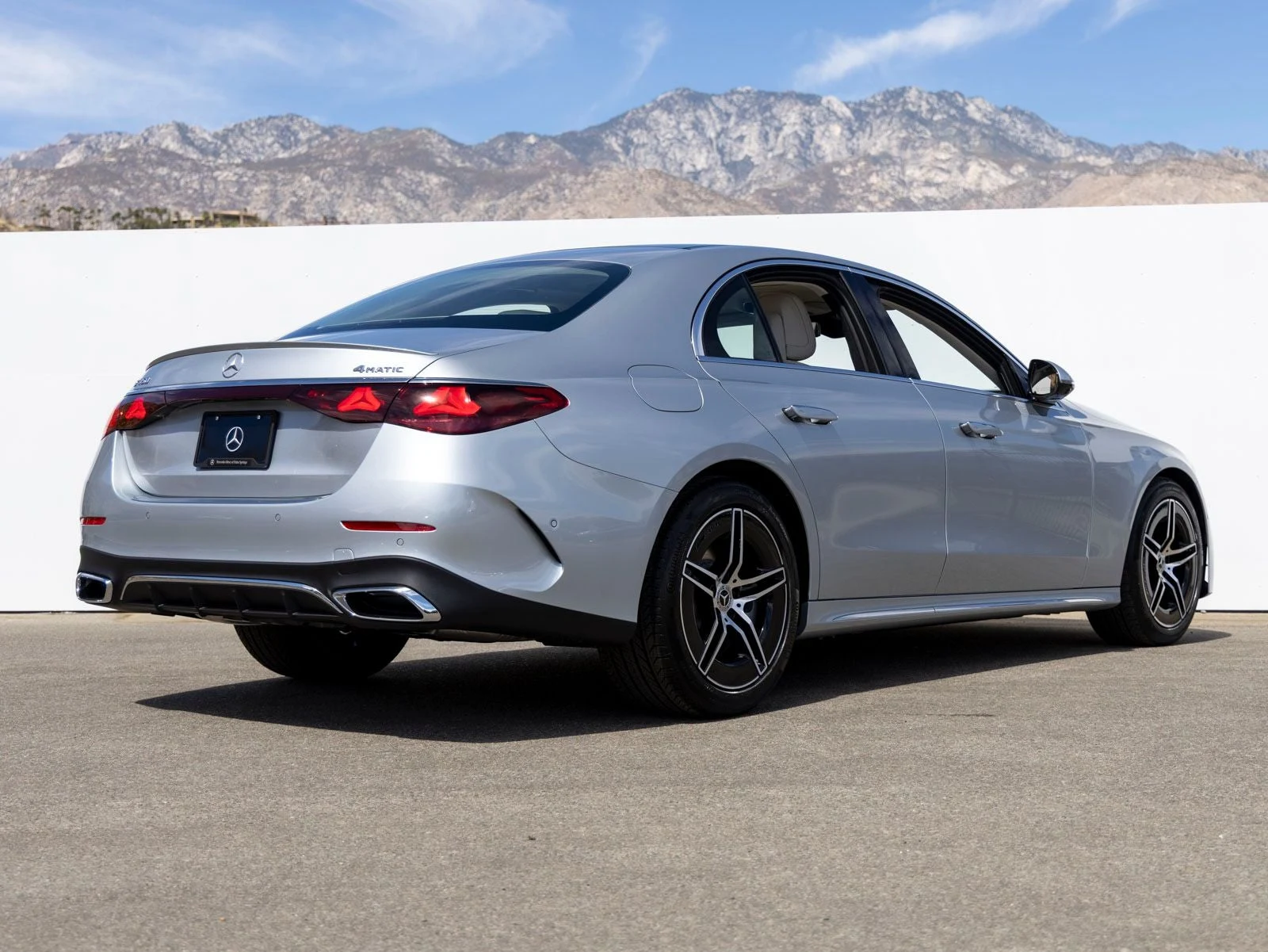 2027 Mercedes-Benz E 450 4MATIC (W214), 8/20