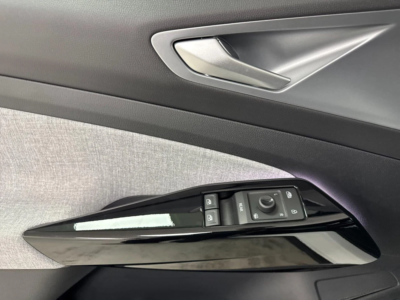 2026 Volkswagen ID.4 Pro, 10/20