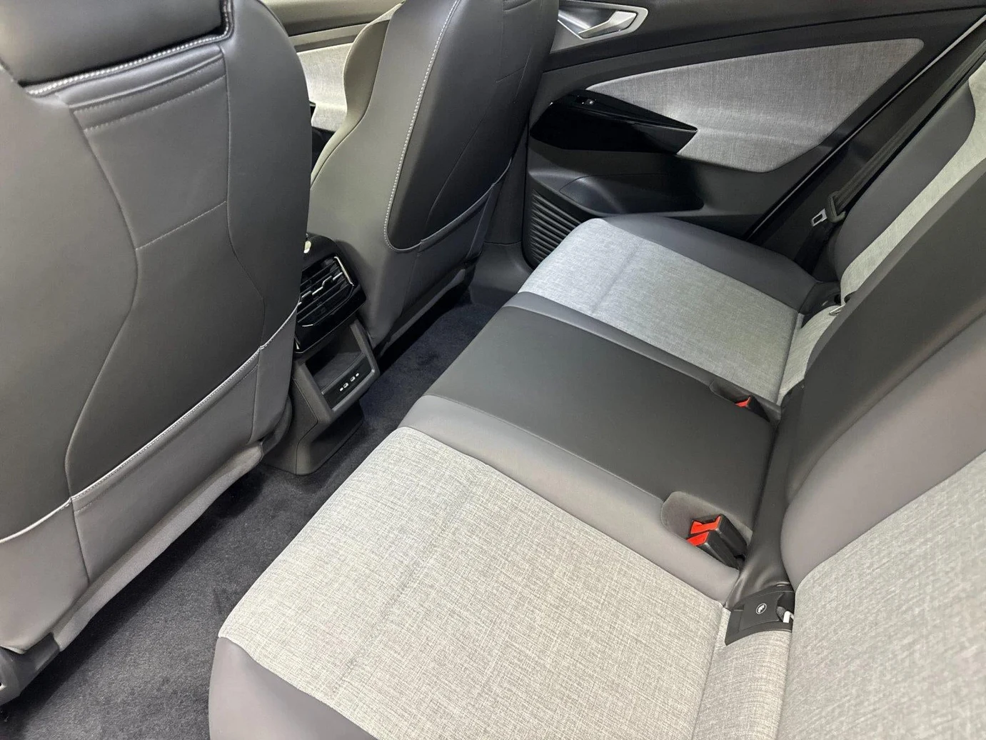 2026 Volkswagen ID.4 Pro, 11/20