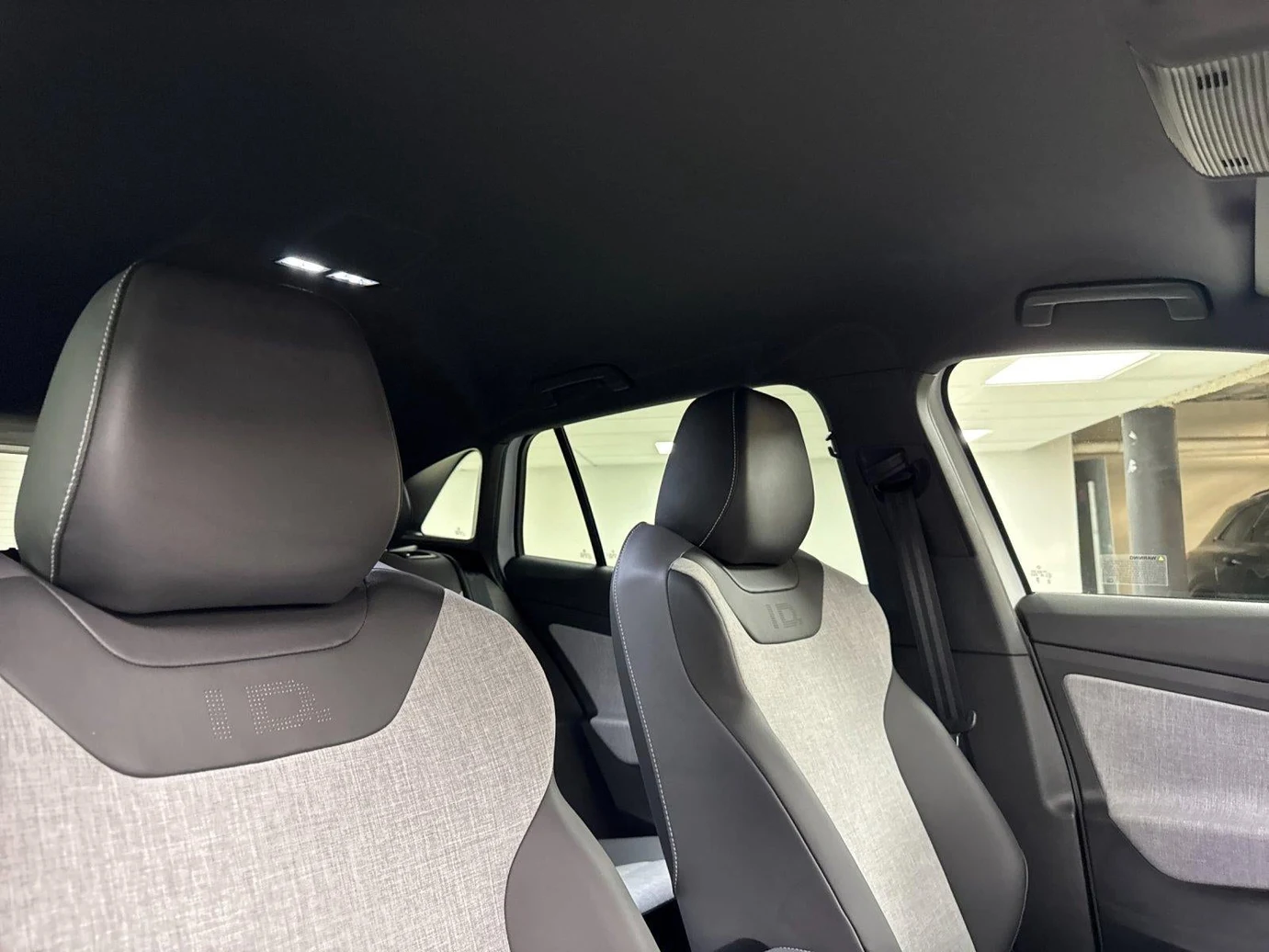2026 Volkswagen ID.4 Pro, 16/20