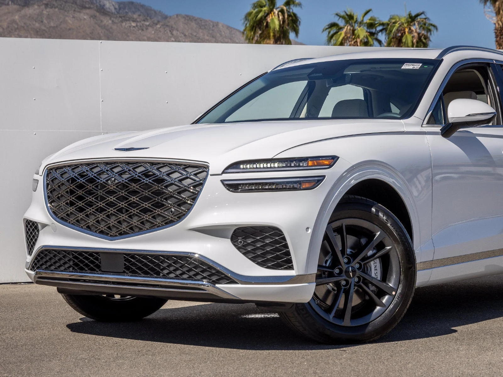 2027 Genesis GV70 2.5T Advanced (2024 Update), 2/20