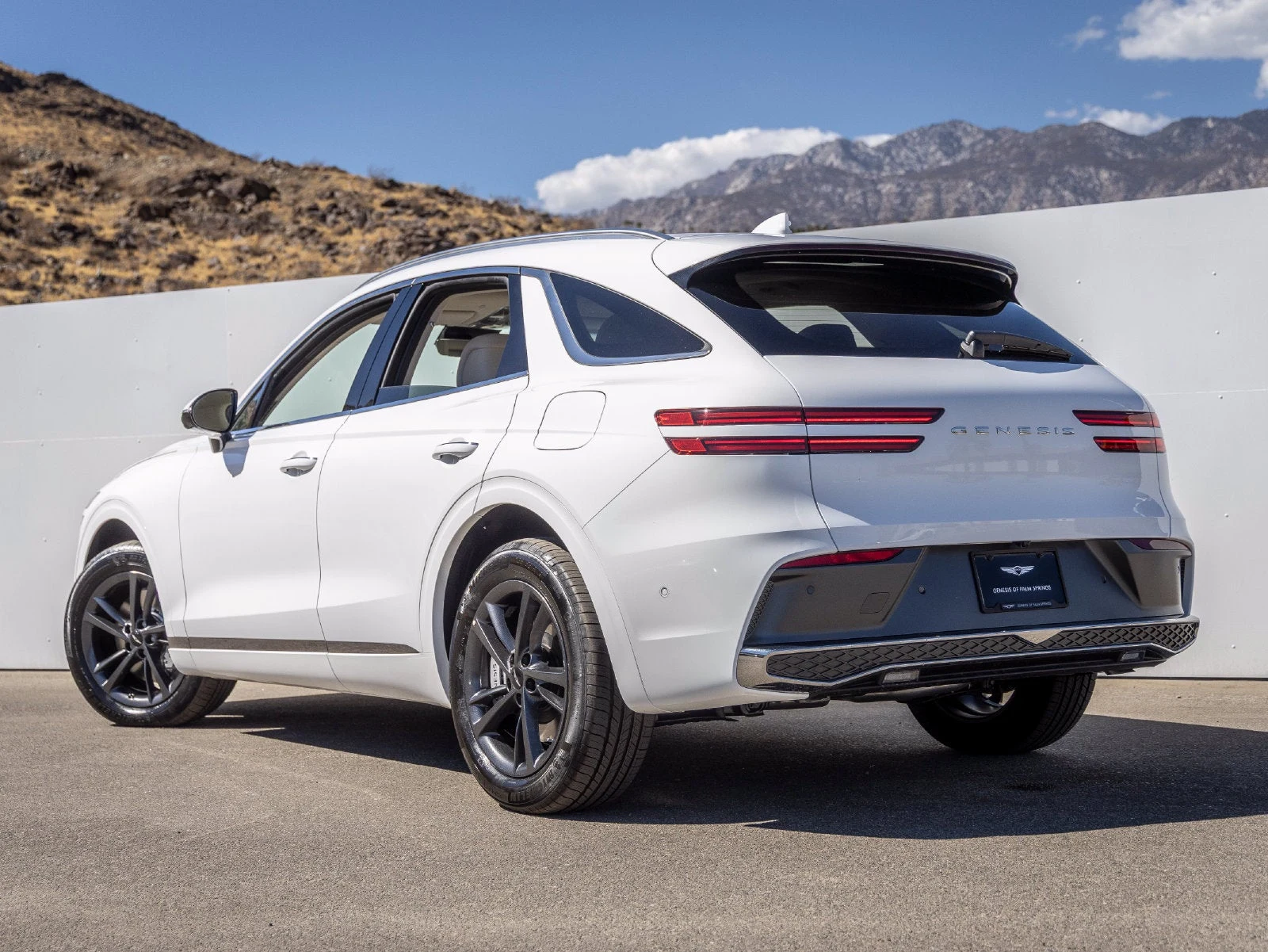 2027 Genesis GV70 2.5T Advanced (2024 Update), 9/20
