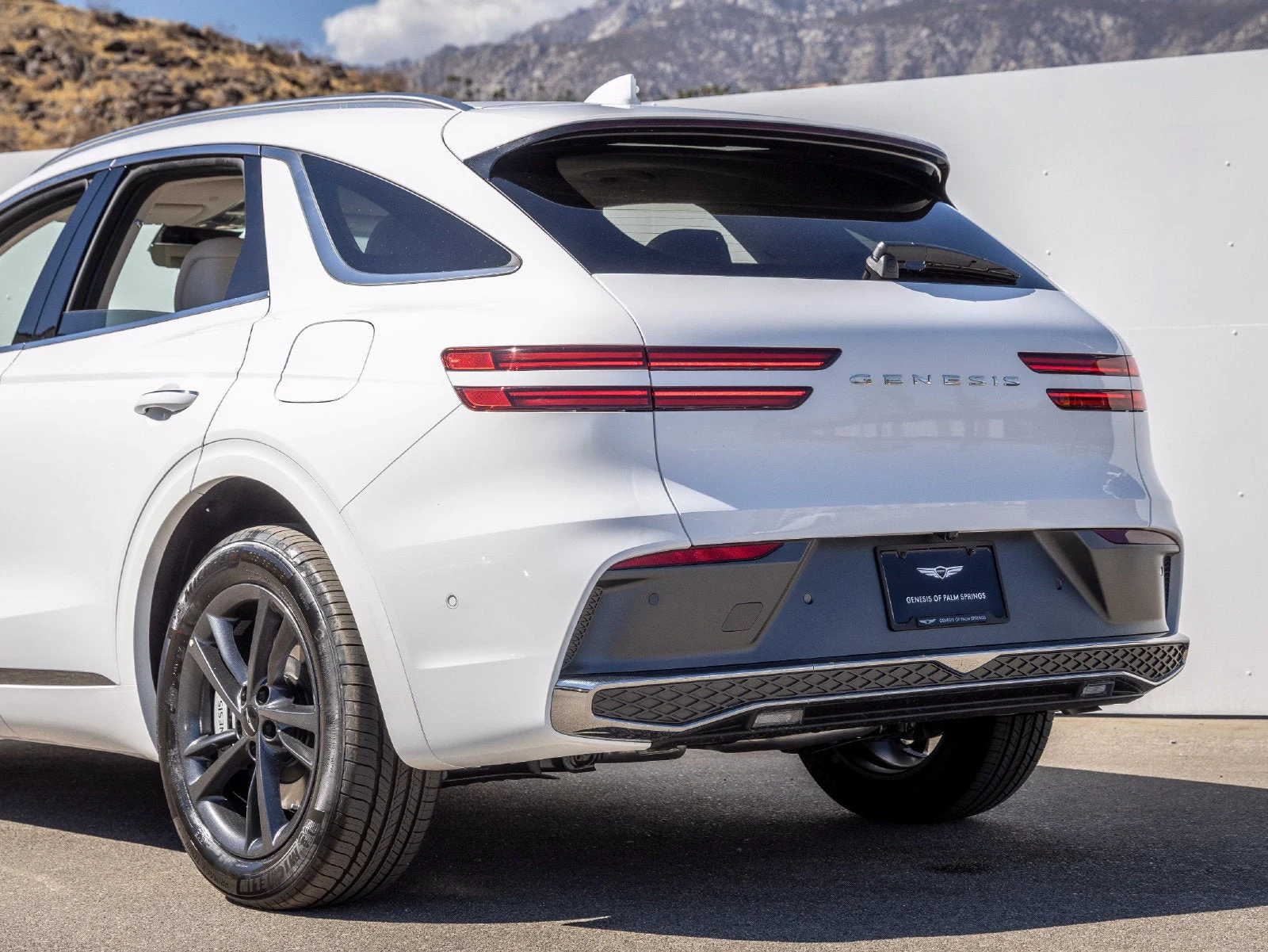 2027 Genesis GV70 2.5T Advanced (2024 Update), 10/20