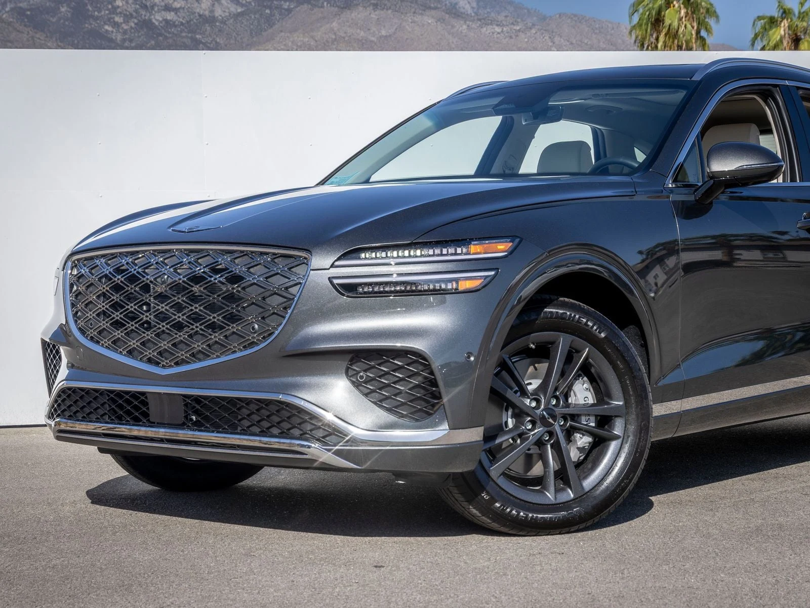 2027 Genesis GV70 2.5T Advanced (2024 Update), 2/20