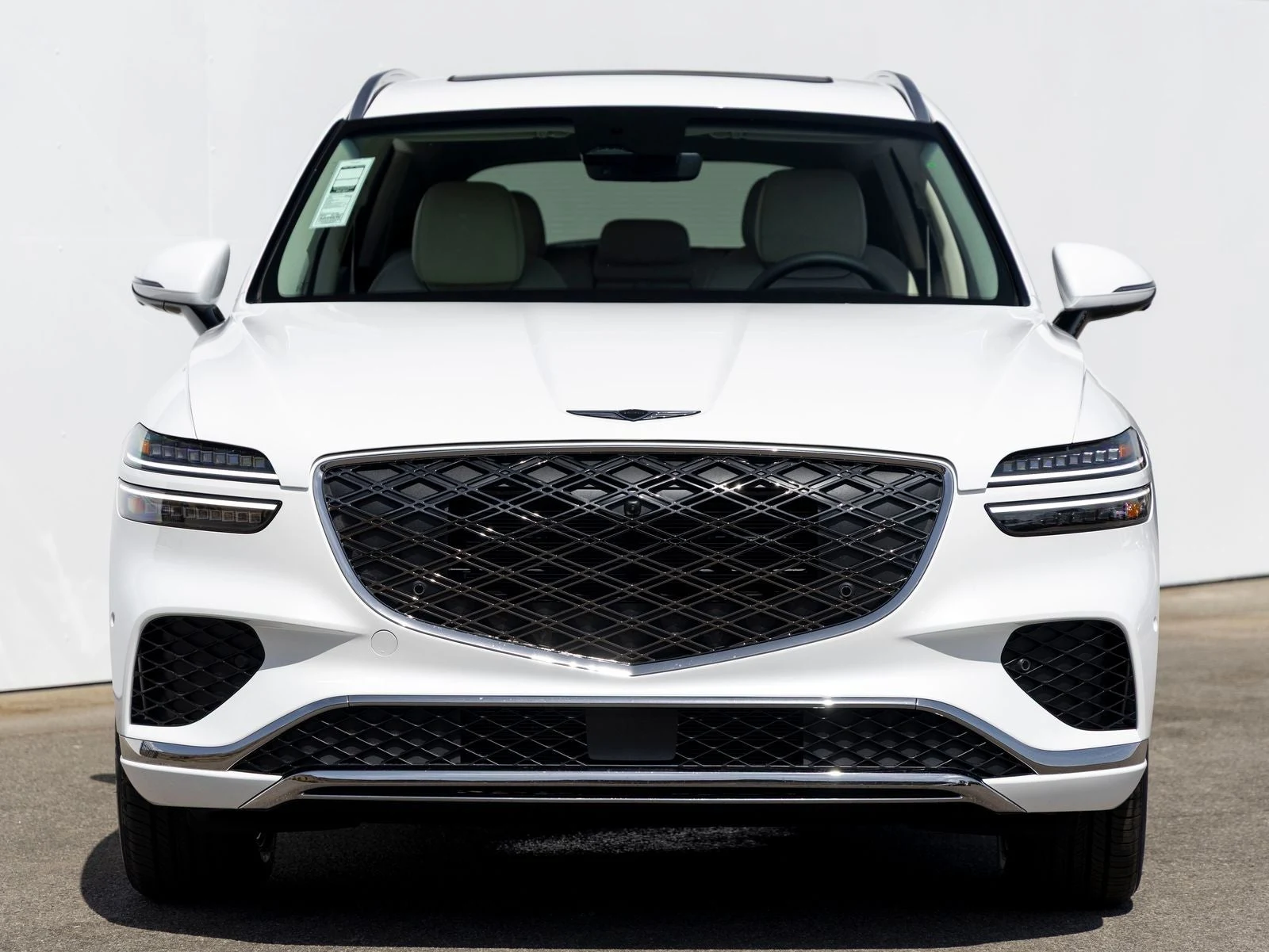 2027 Genesis GV70 2.5T Advanced (2024 Update), 3/20