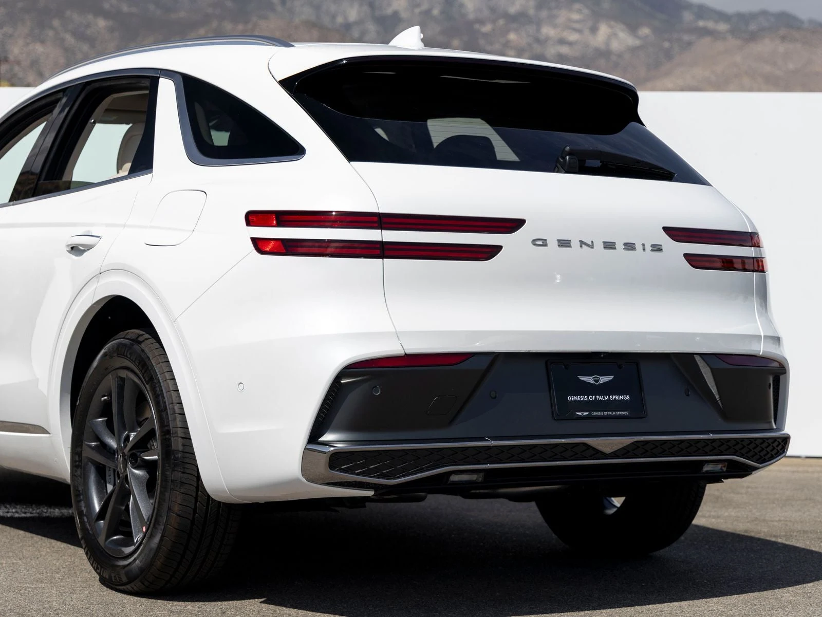 2027 Genesis GV70 2.5T Advanced (2024 Update), 5/20