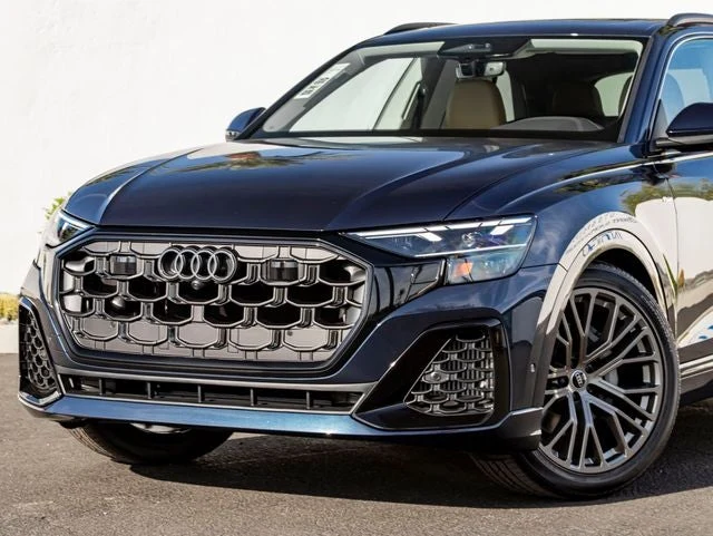 2027 Audi Q8 55 Premium Plus quattro (4M), 2/20