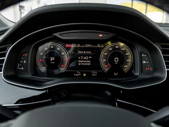 2026 Audi Q7 55 Premium S line quattro (4M), 18/20