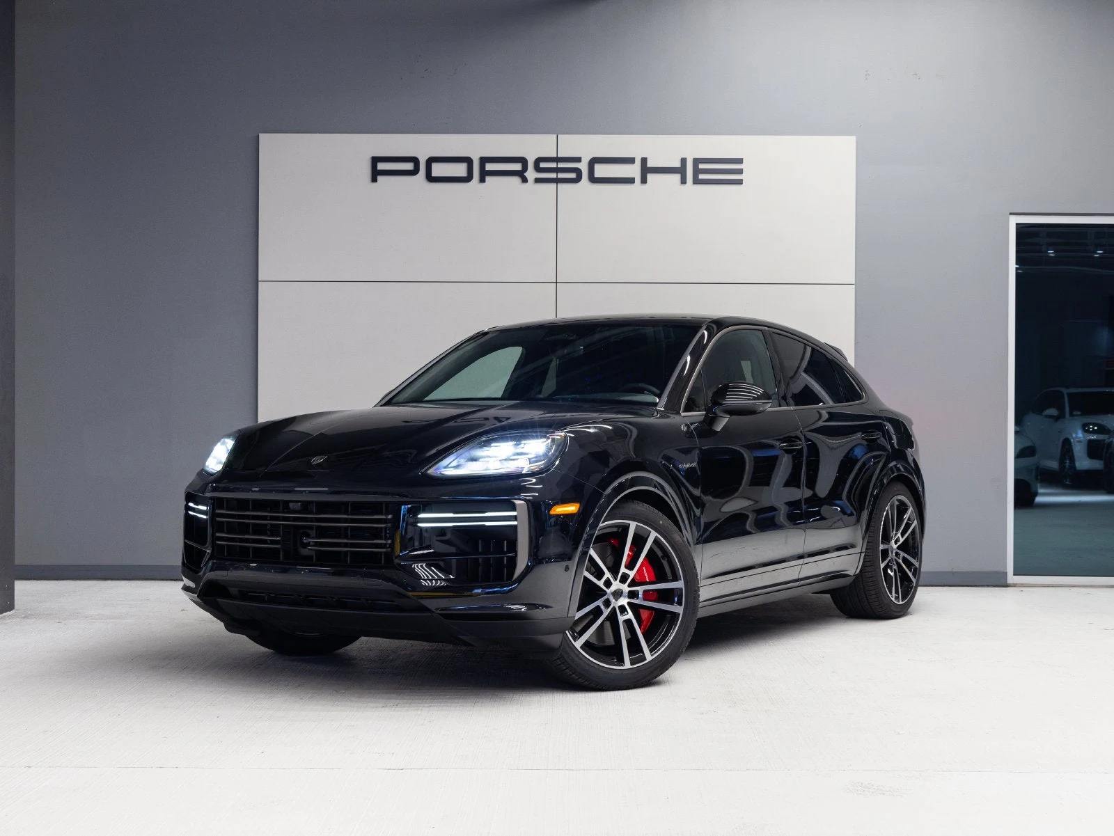 Porsche Cayenne Turbo E-Hybrid Coupé (3rd Generation) · Chromite Black Metallic · Indigo Auto Group