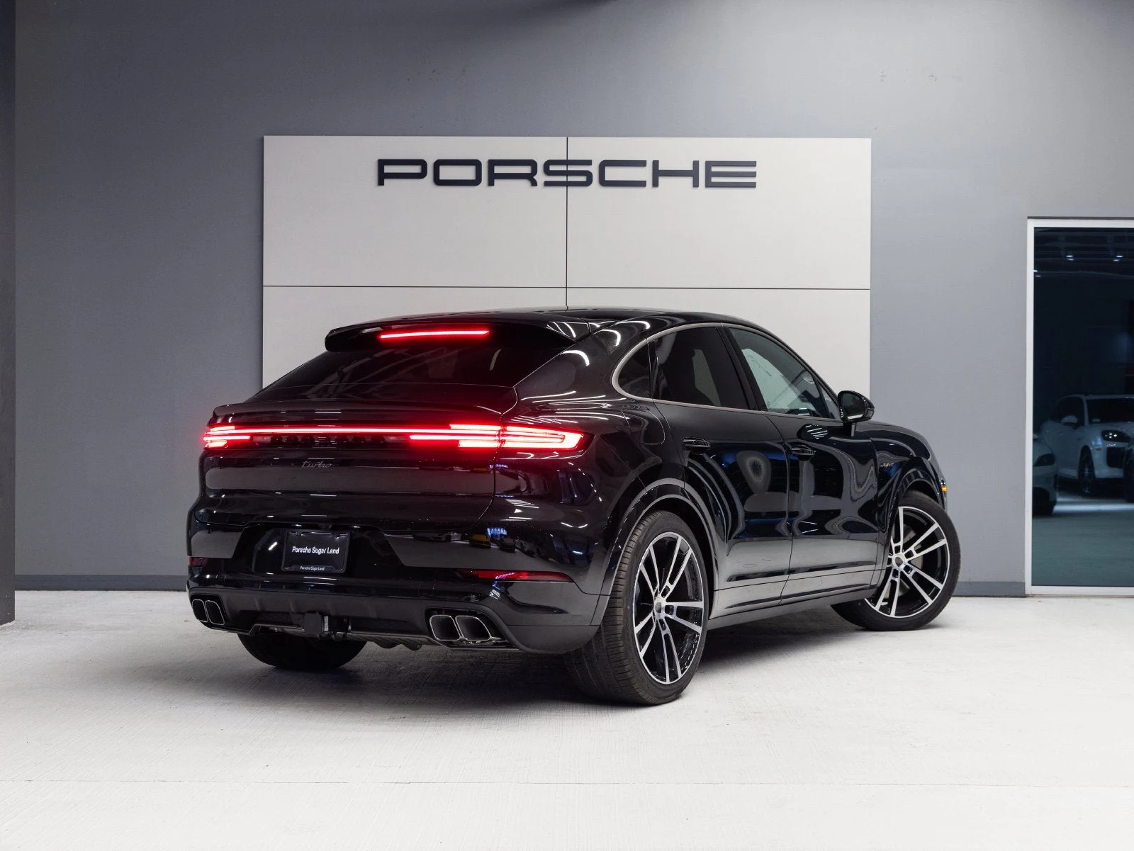 2026 Porsche Cayenne Turbo E-Hybrid Coupé (3rd Generation), 7/20