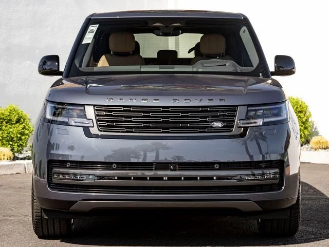2026 Land Rover Range Rover Plug-In Hybrid SE (L460), 3/20