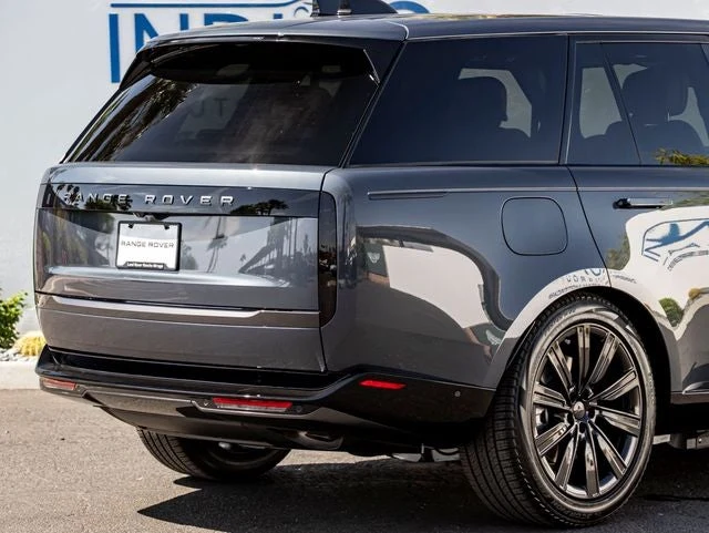 2026 Land Rover Range Rover Plug-In Hybrid SE (L460), 7/20