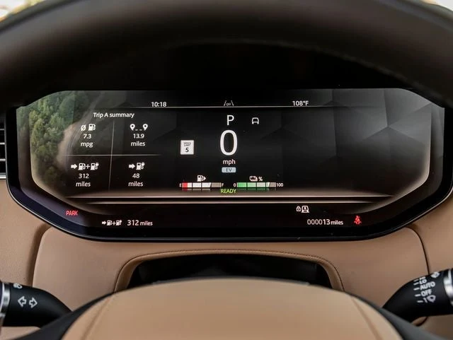 2026 Land Rover Range Rover Plug-In Hybrid SE (L460), 17/20