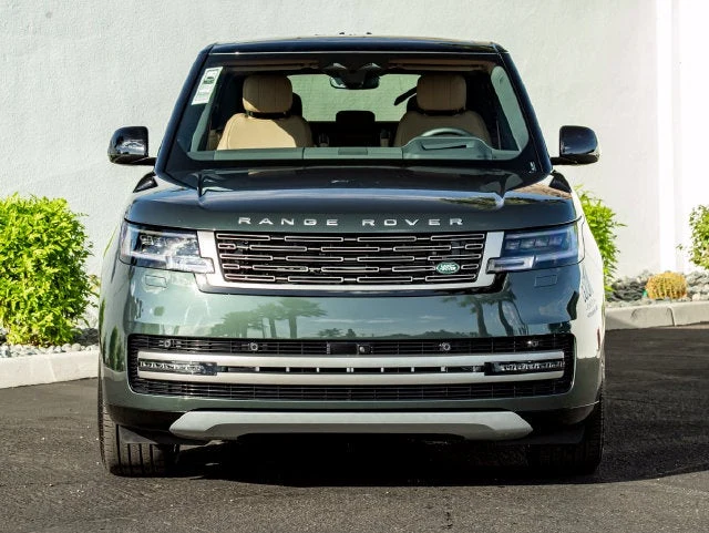 2026 Land Rover Range Rover SE (L460), 3/20