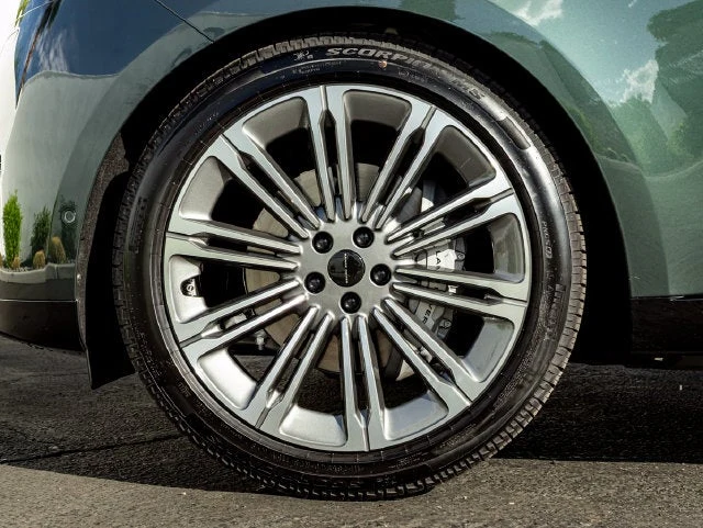2026 Land Rover Range Rover SE (L460), 11/20