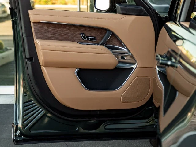 2026 Land Rover Range Rover SE (L460), 12/20