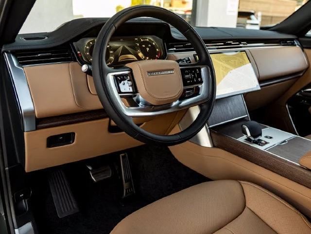 2026 Land Rover Range Rover SE (L460), 16/20