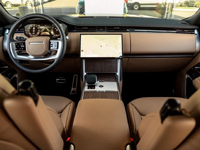 2026 Land Rover Range Rover SE (L460), 18/20