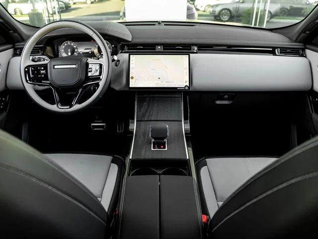2026 Land Rover Range Rover Velar P250 (L560), 19/20