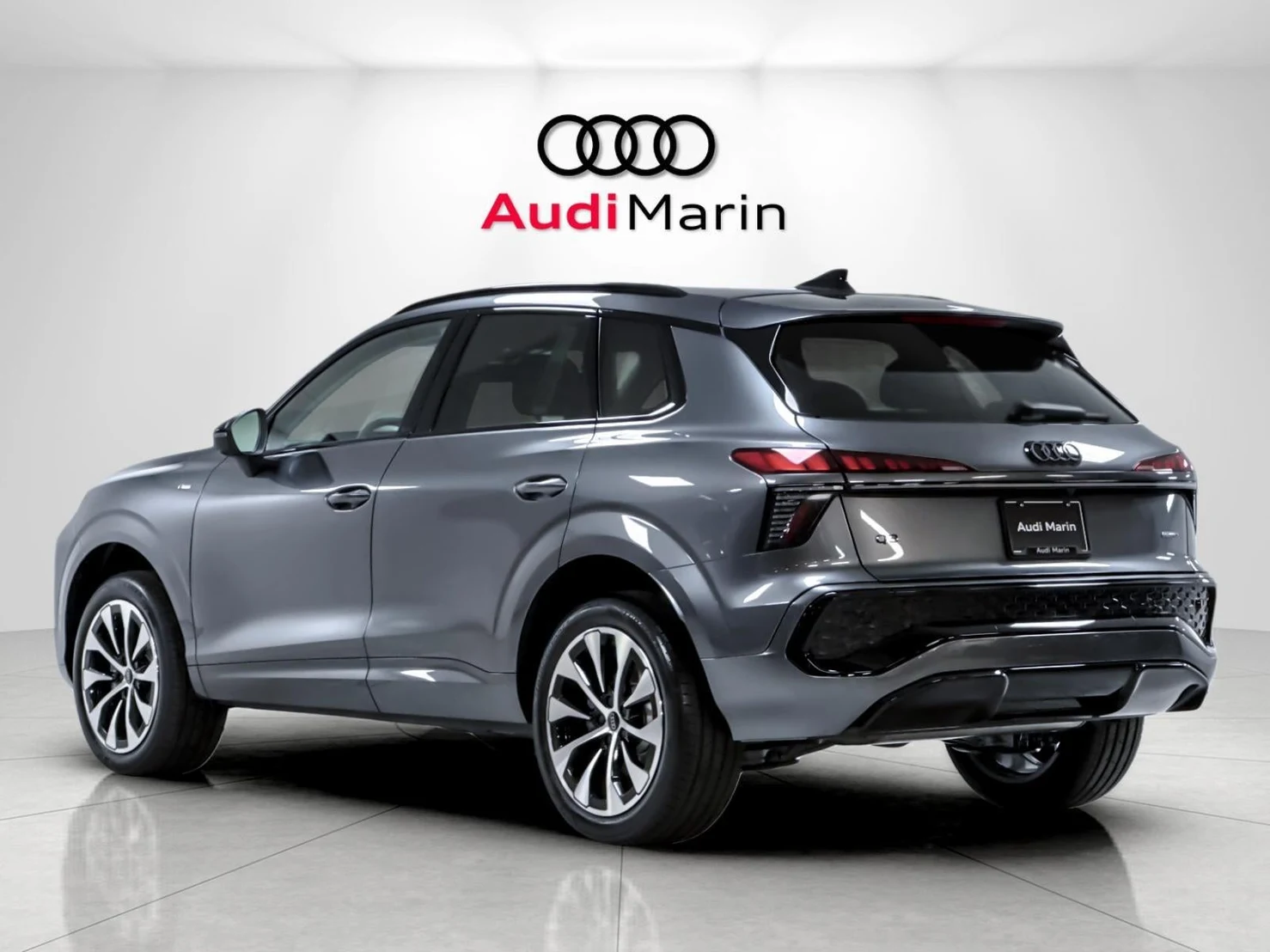 2026 Audi Q3 S line (FJ), 3/20
