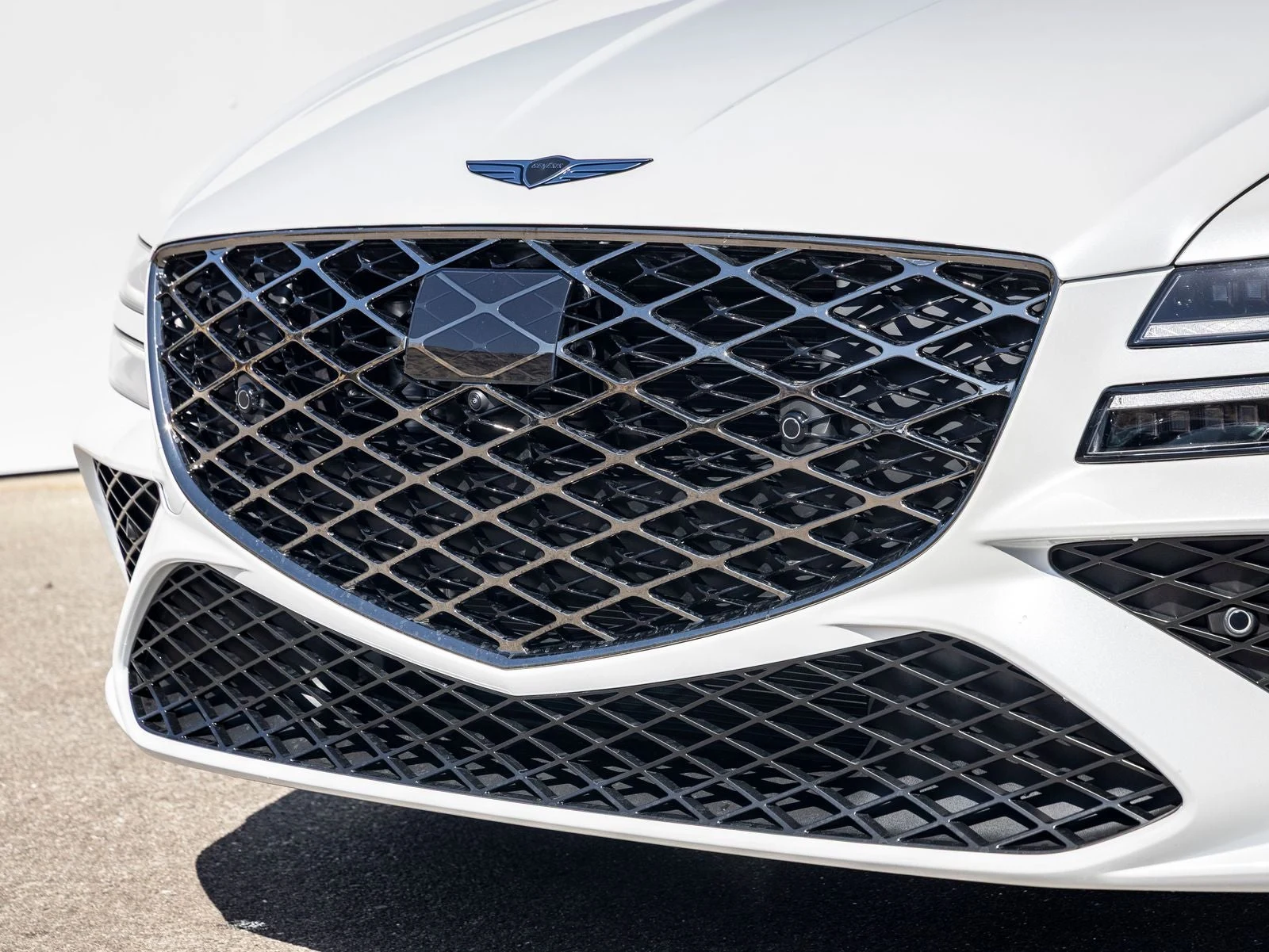 2027 Genesis G80 2.5T Sport Prestige (2024 Update), 3/20