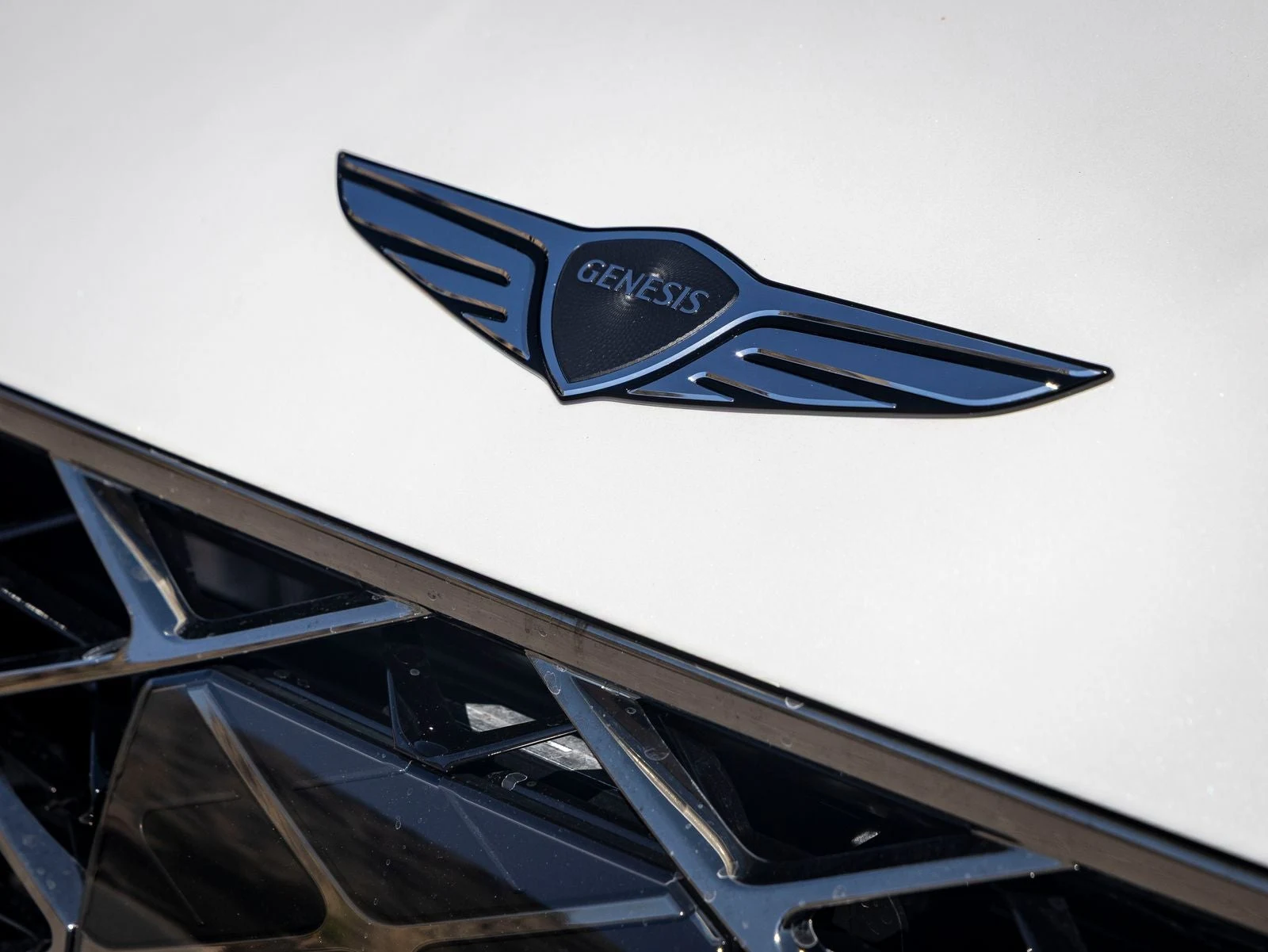 2027 Genesis G80 2.5T Sport Prestige (2024 Update), 4/20