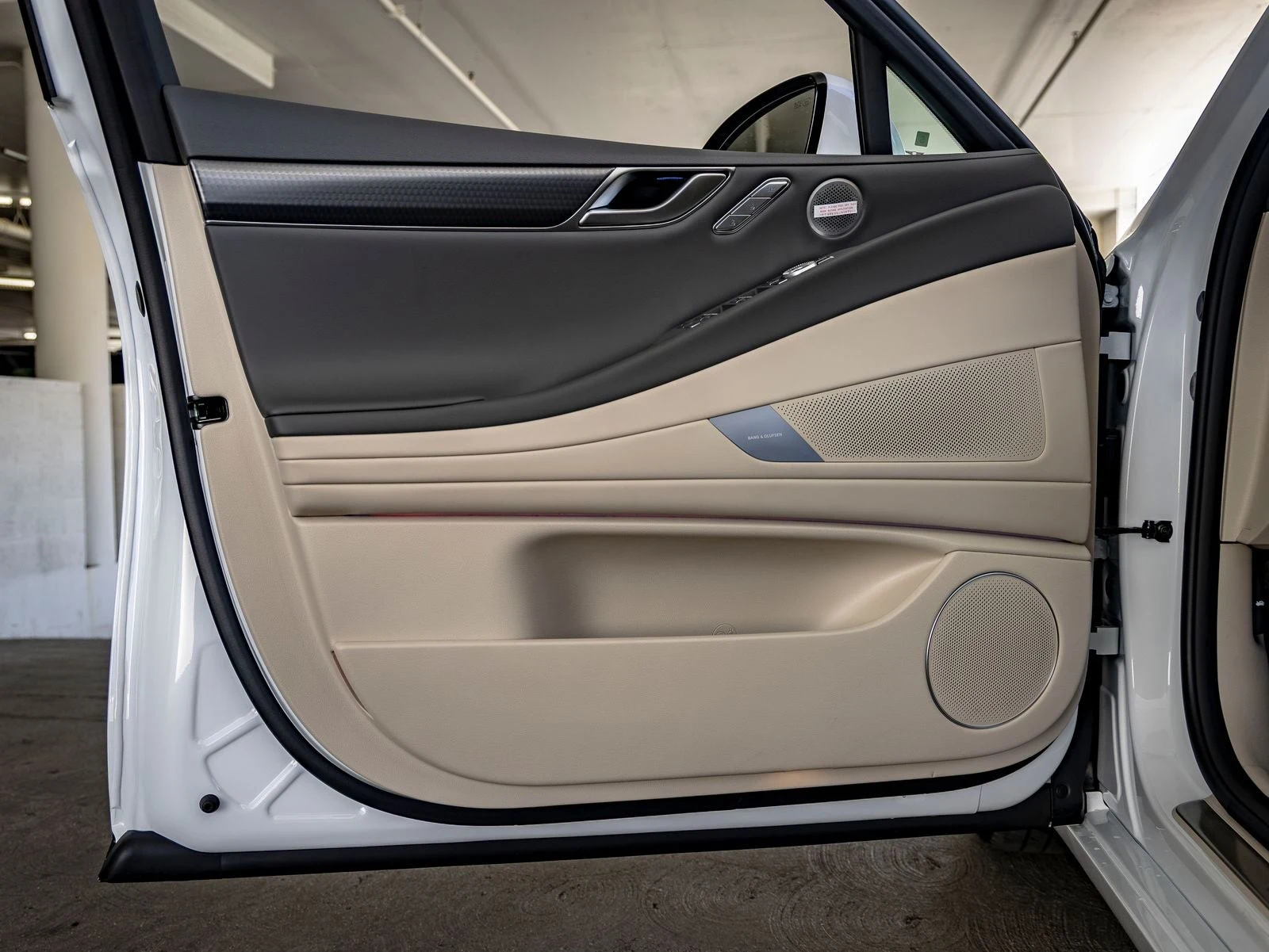 2027 Genesis G80 2.5T Sport Prestige (2024 Update), 19/20