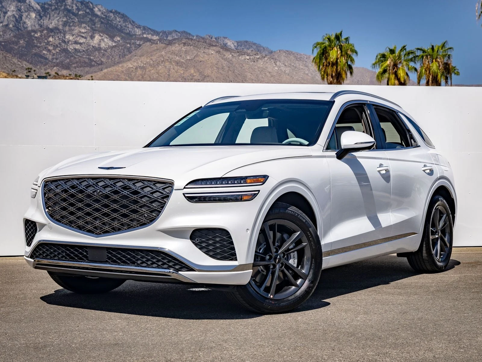 Genesis GV70 2.5T Advanced (2024 Update) · Uyuni White · Indigo Auto Group