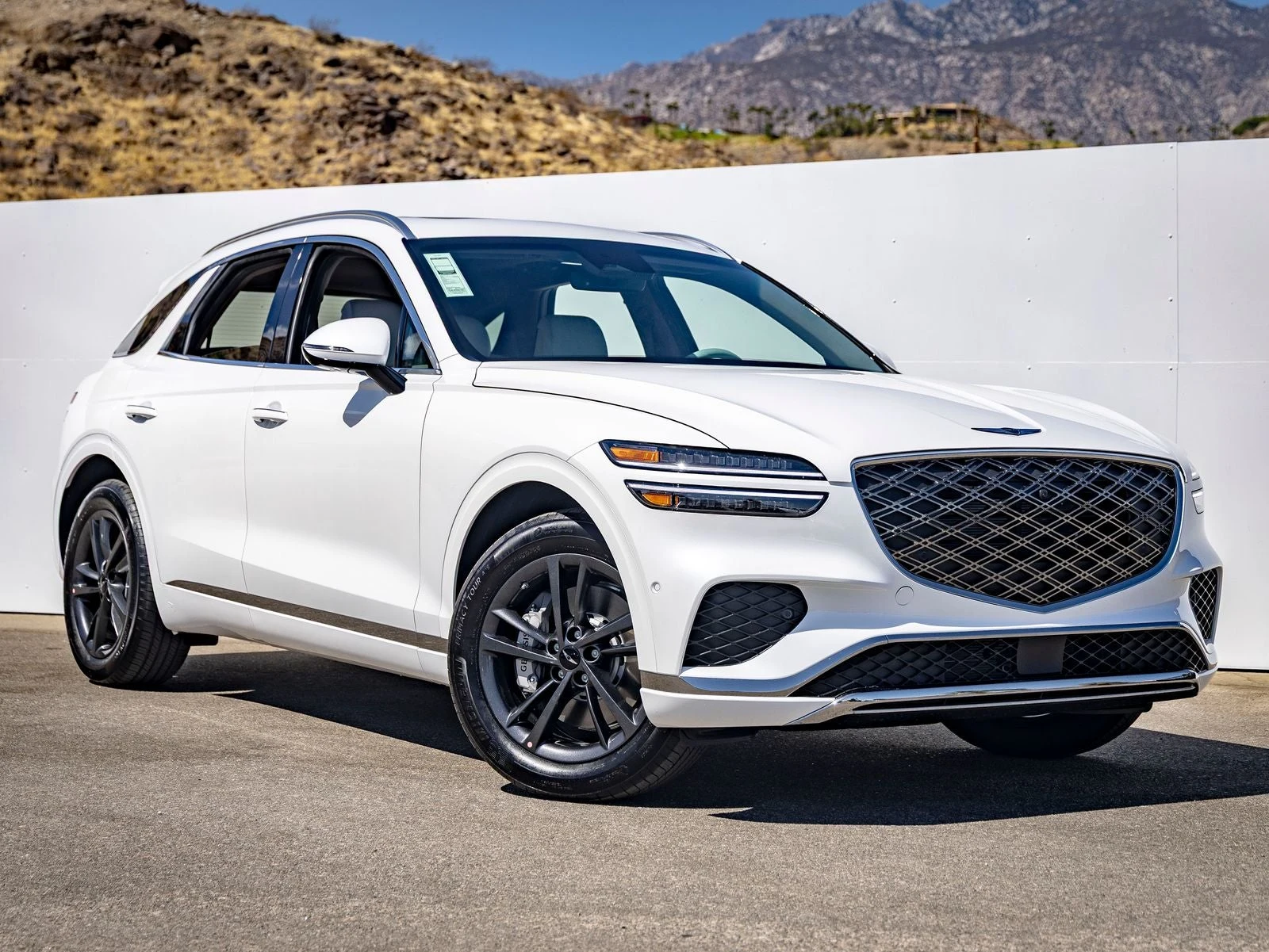 2027 Genesis GV70 2.5T Advanced (2024 Update), 6/20