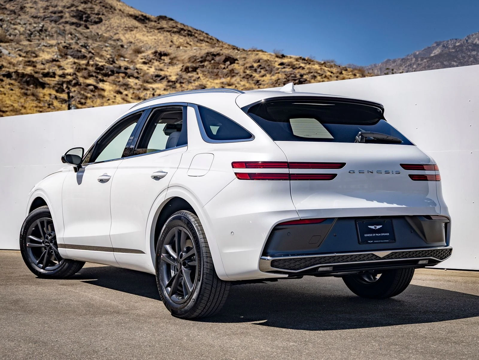 2027 Genesis GV70 2.5T Advanced (2024 Update), 9/20