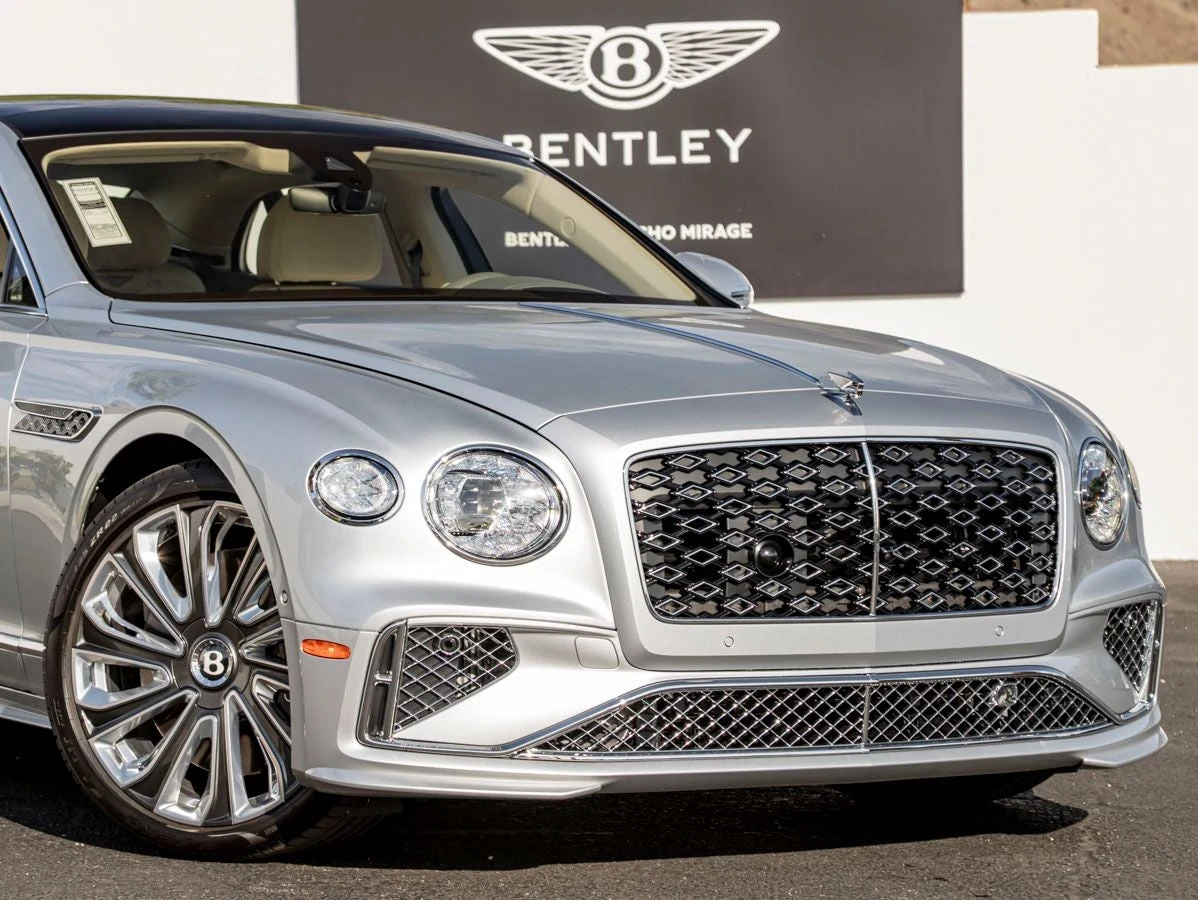 2026 Bentley Flying Spur V8 (4th Generation), 8/20