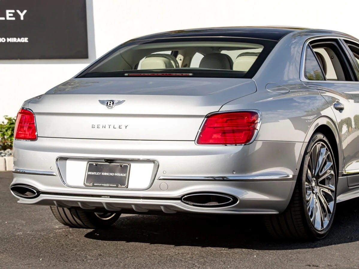 2026 Bentley Flying Spur V8 (4th Generation), 10/20