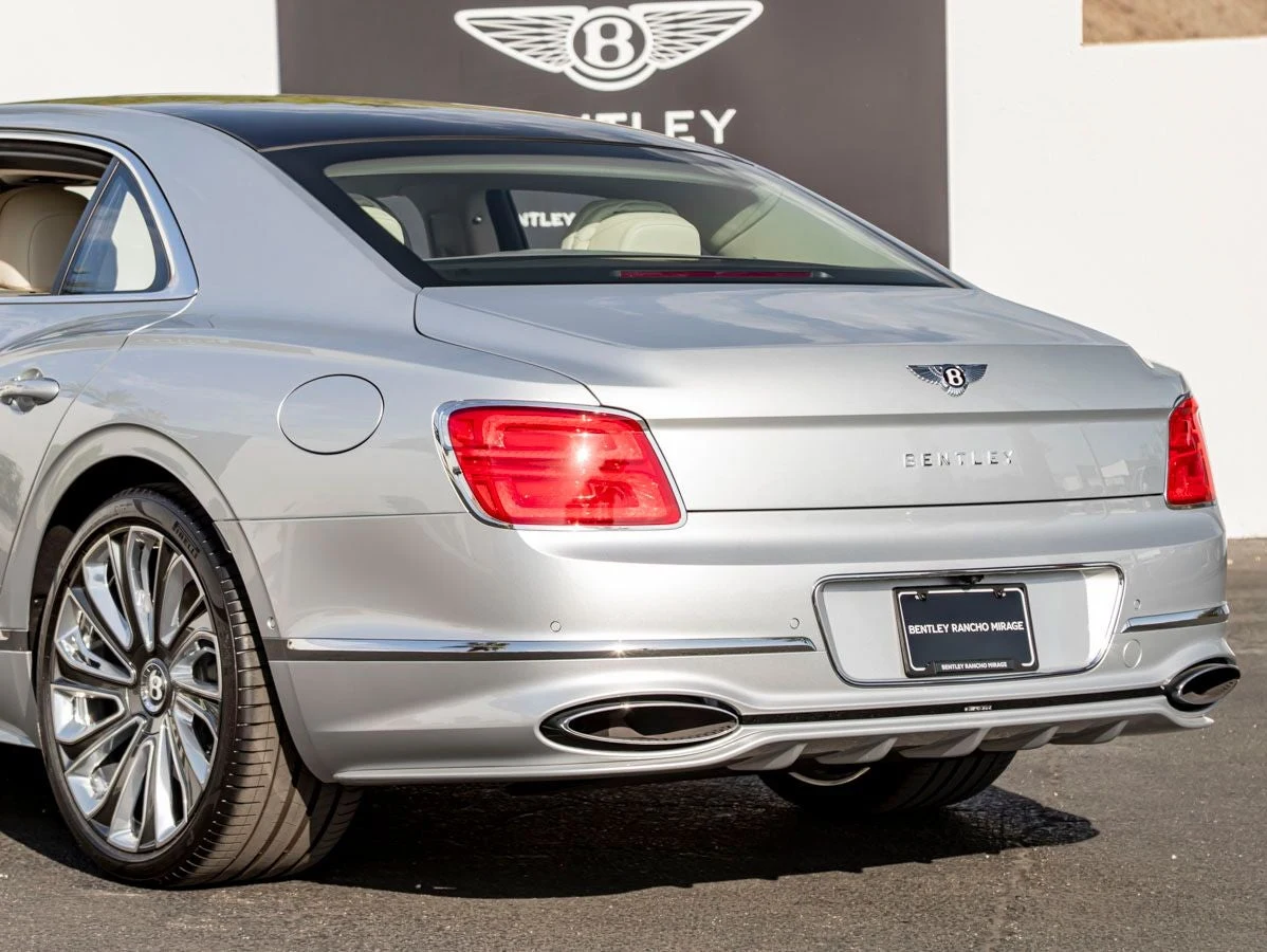 2026 Bentley Flying Spur V8 (4th Generation), 12/20