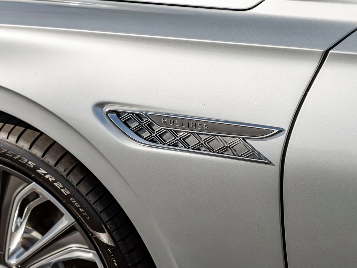 2026 Bentley Flying Spur V8 (4th Generation), 15/20