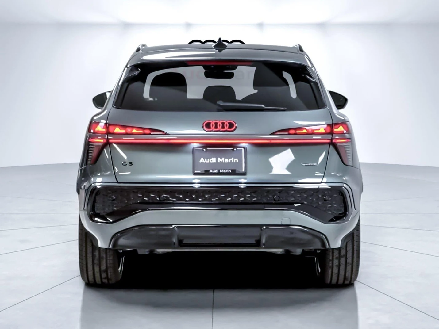 2026 Audi Q3 S line (FJ), 4/20