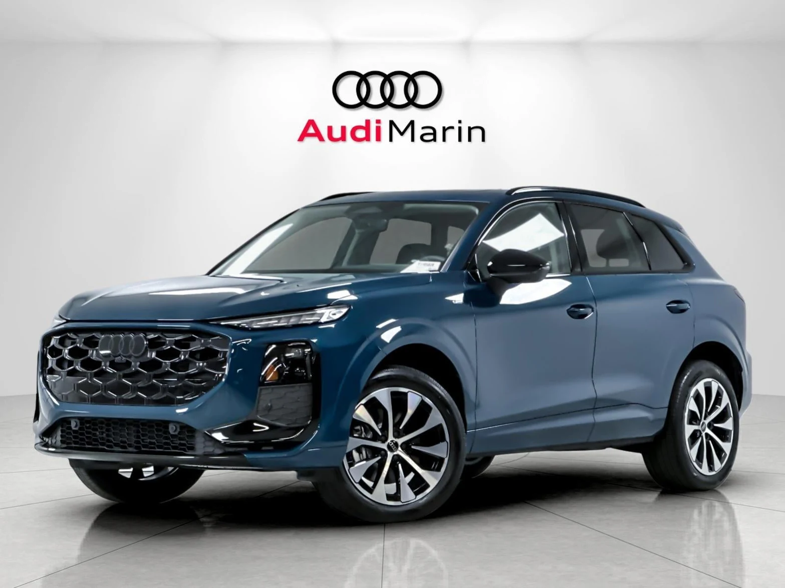 Audi Q3 S line (FJ) · Malpelo Blue Metallic · Indigo Auto Group