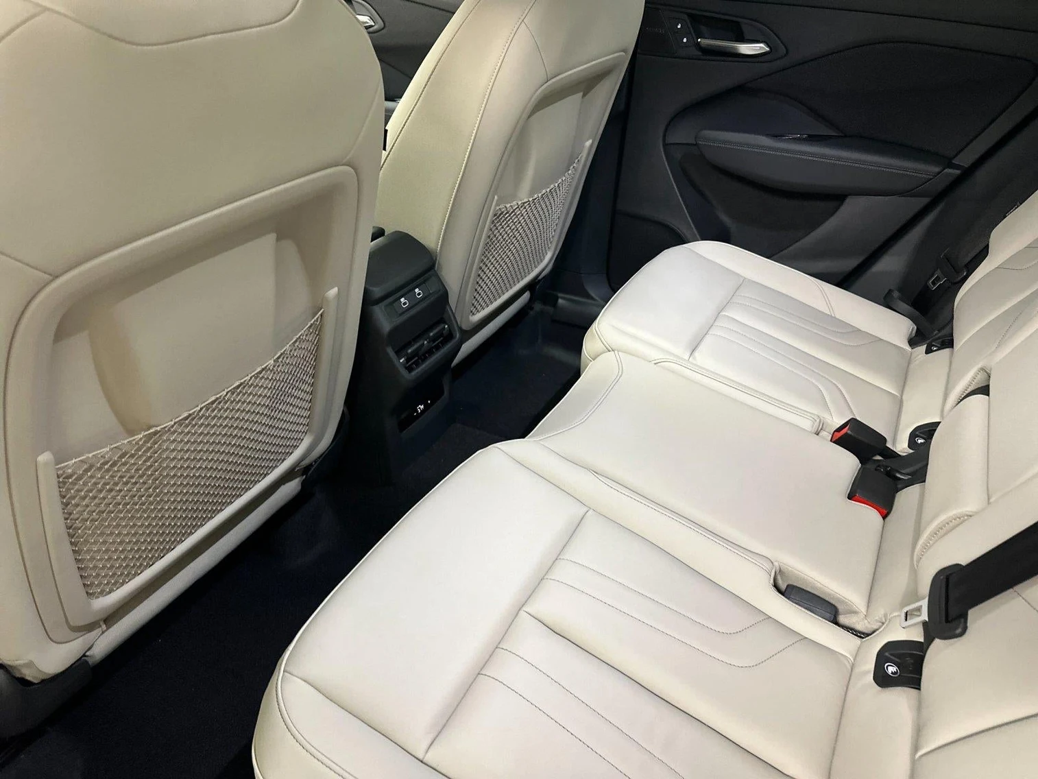 2026 Audi Q3 S line (FJ), 11/20
