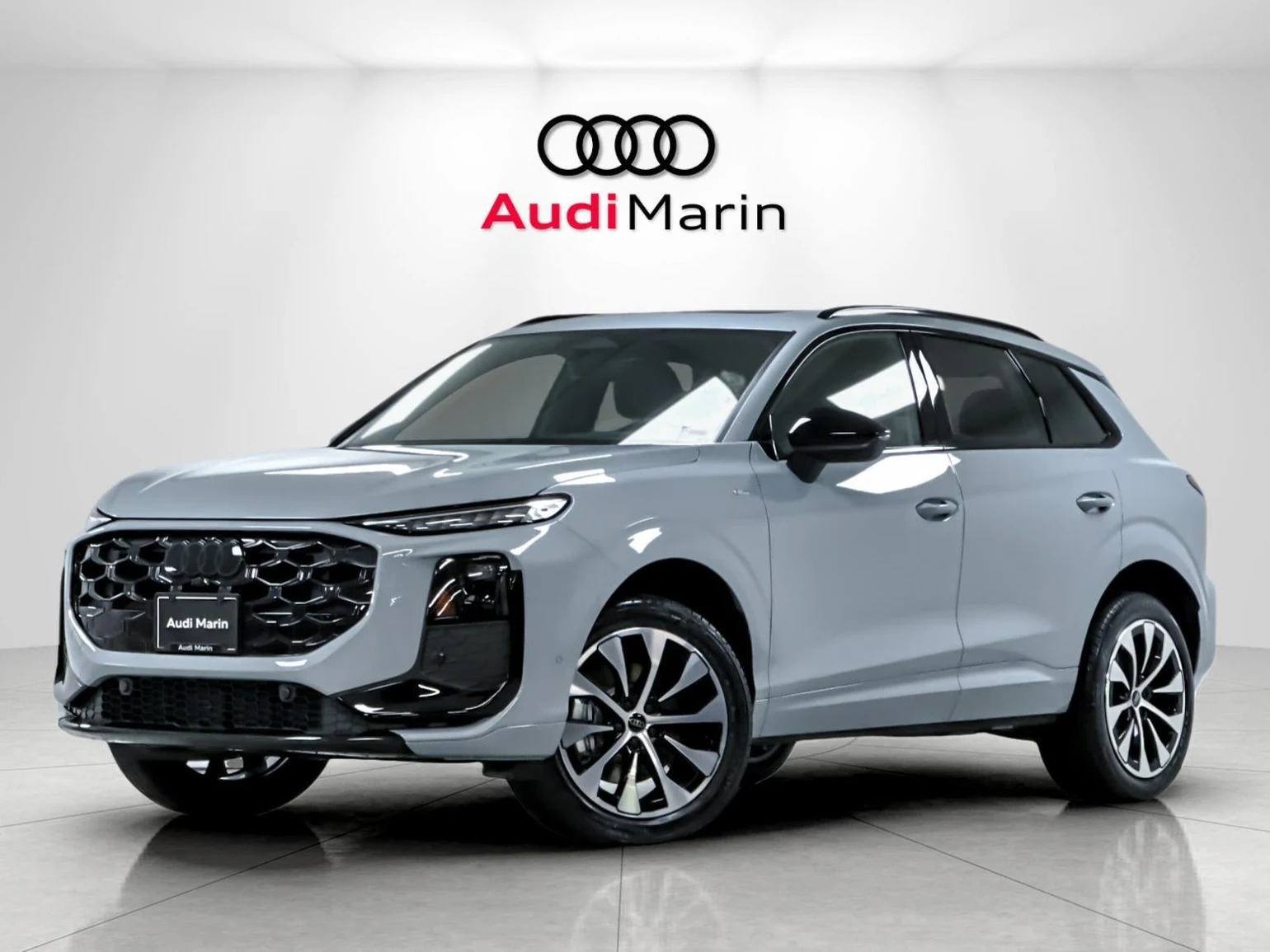 Audi Q3 S line (FJ) · Arrow Gray Pearl Effect · Indigo Auto Group