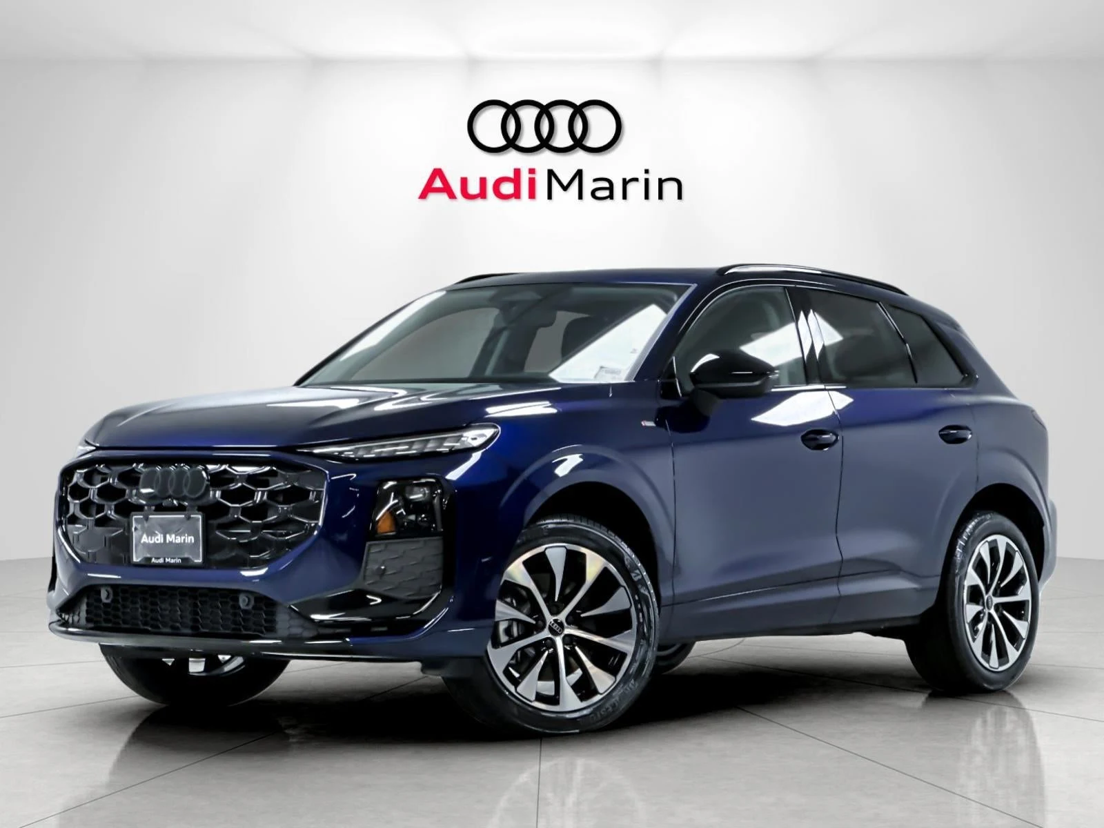 Audi Q3 S line (FJ) · Navarra Blue Metallic · Indigo Auto Group