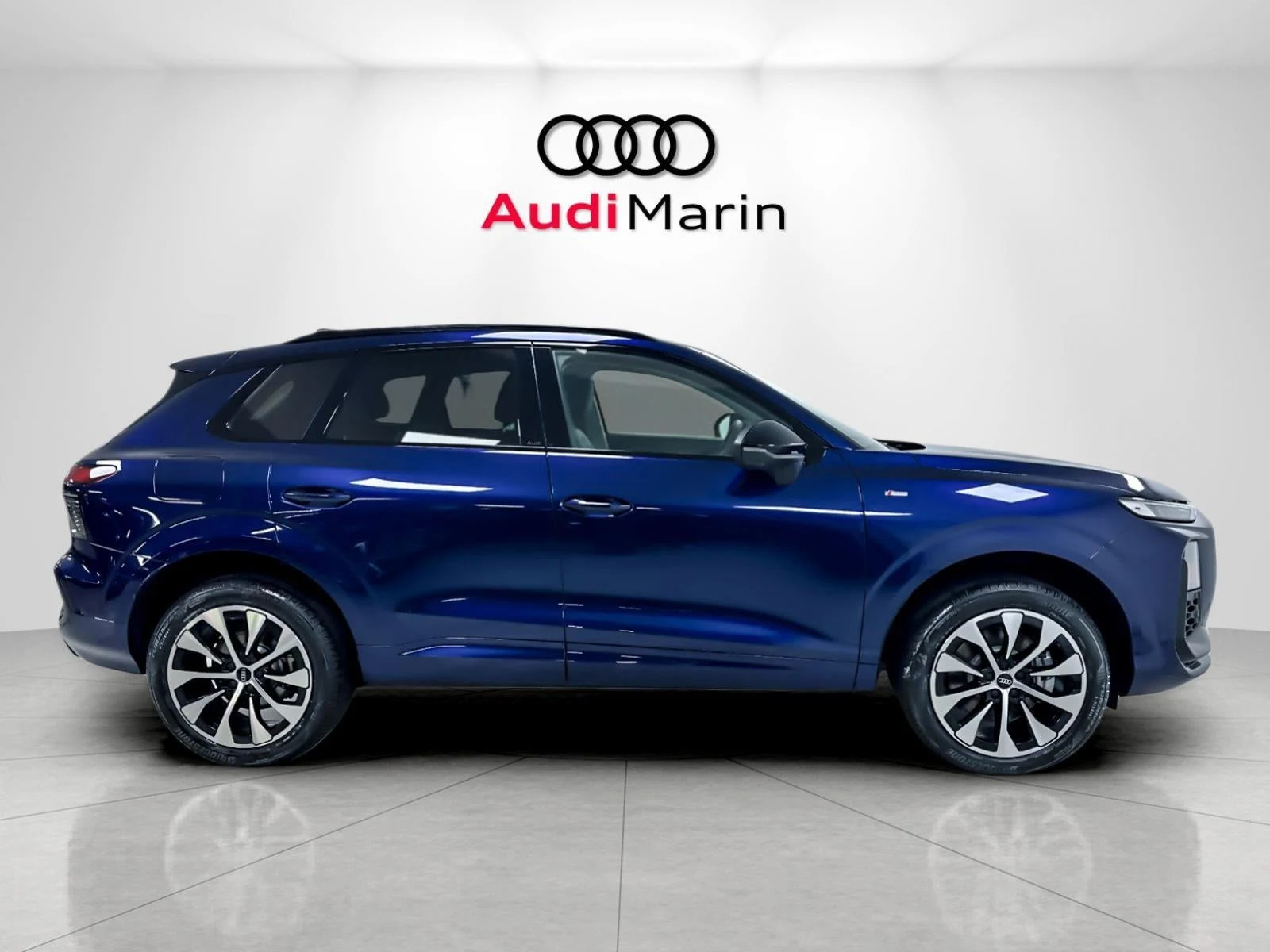 2026 Audi Q3 S line (FJ), 6/20