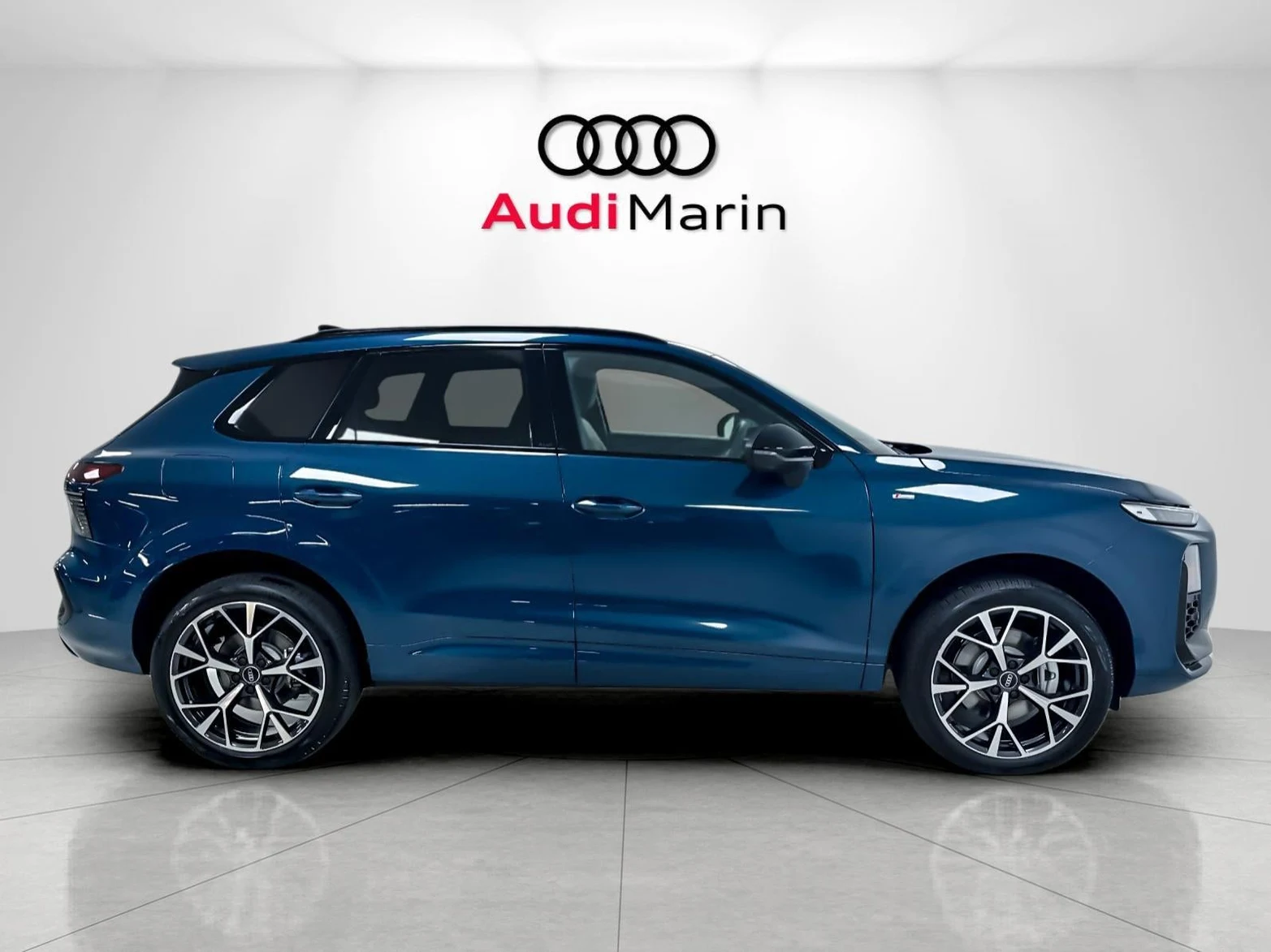 2026 Audi Q3 S line (FJ), 6/20