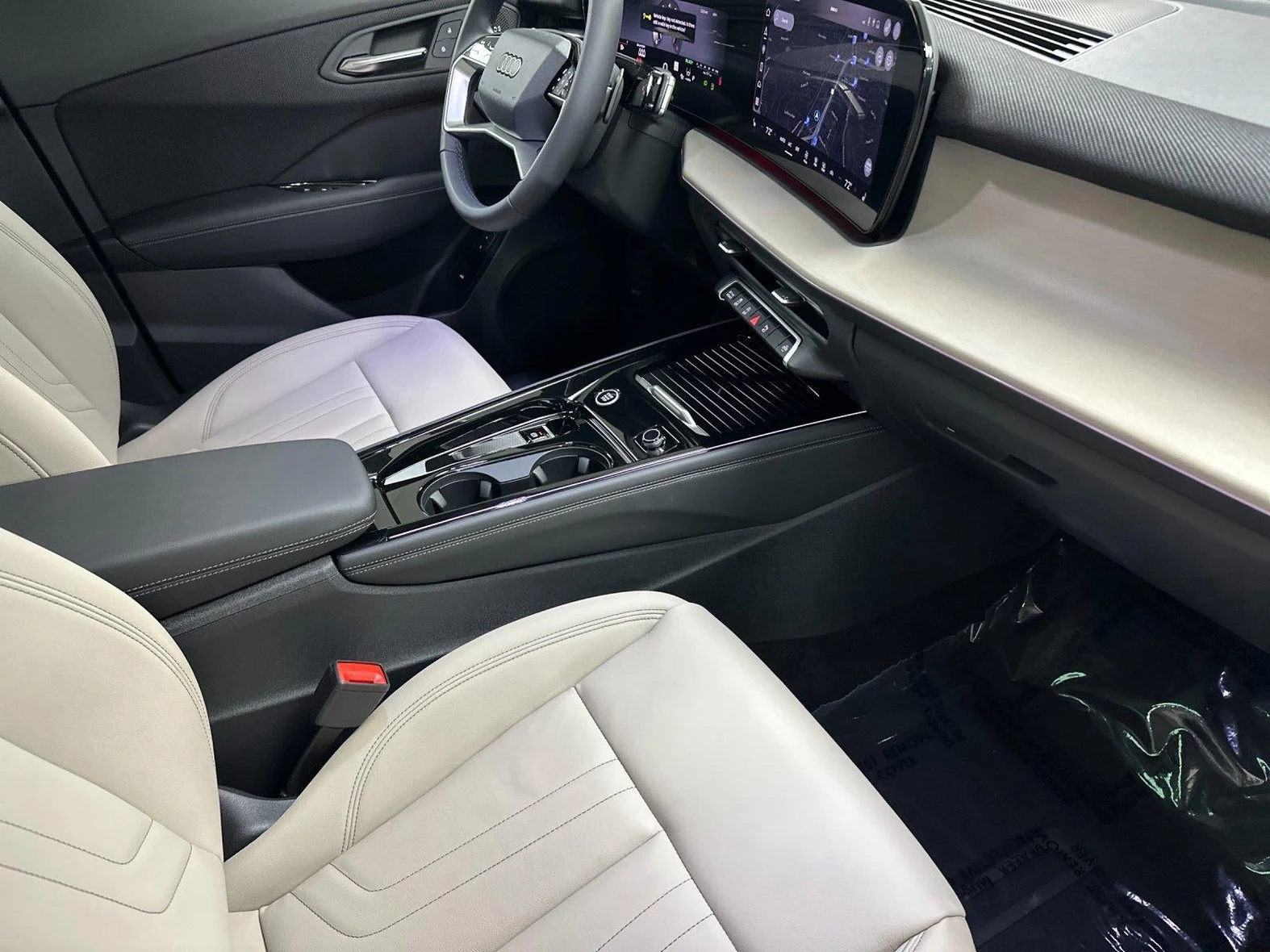 2026 Audi Q3 S line (FJ), 15/20