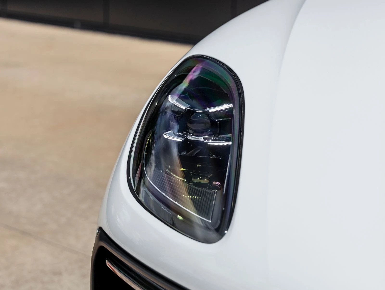 2026 Porsche Macan (95B), 18/20