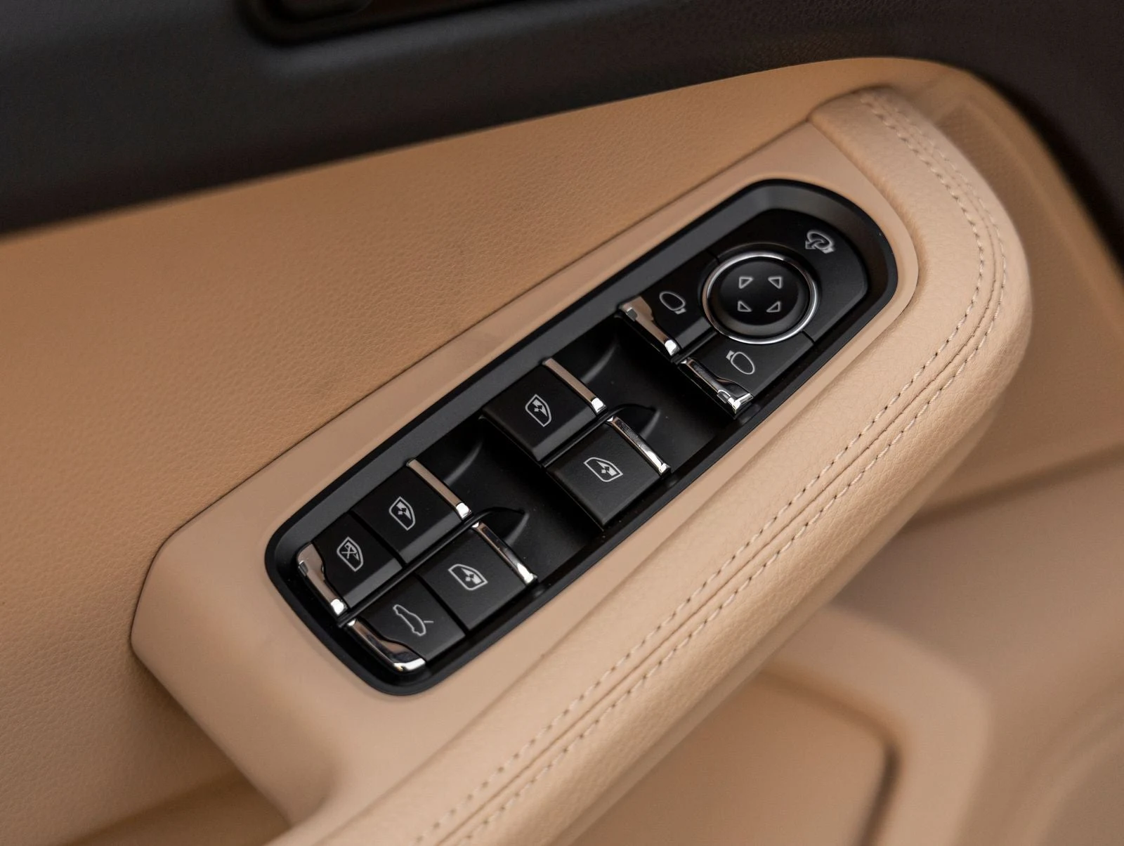 2026 Porsche Macan (95B), 20/20