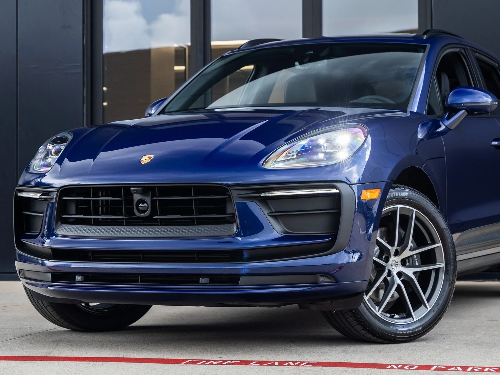 2026 Porsche Macan (95B), 7/20