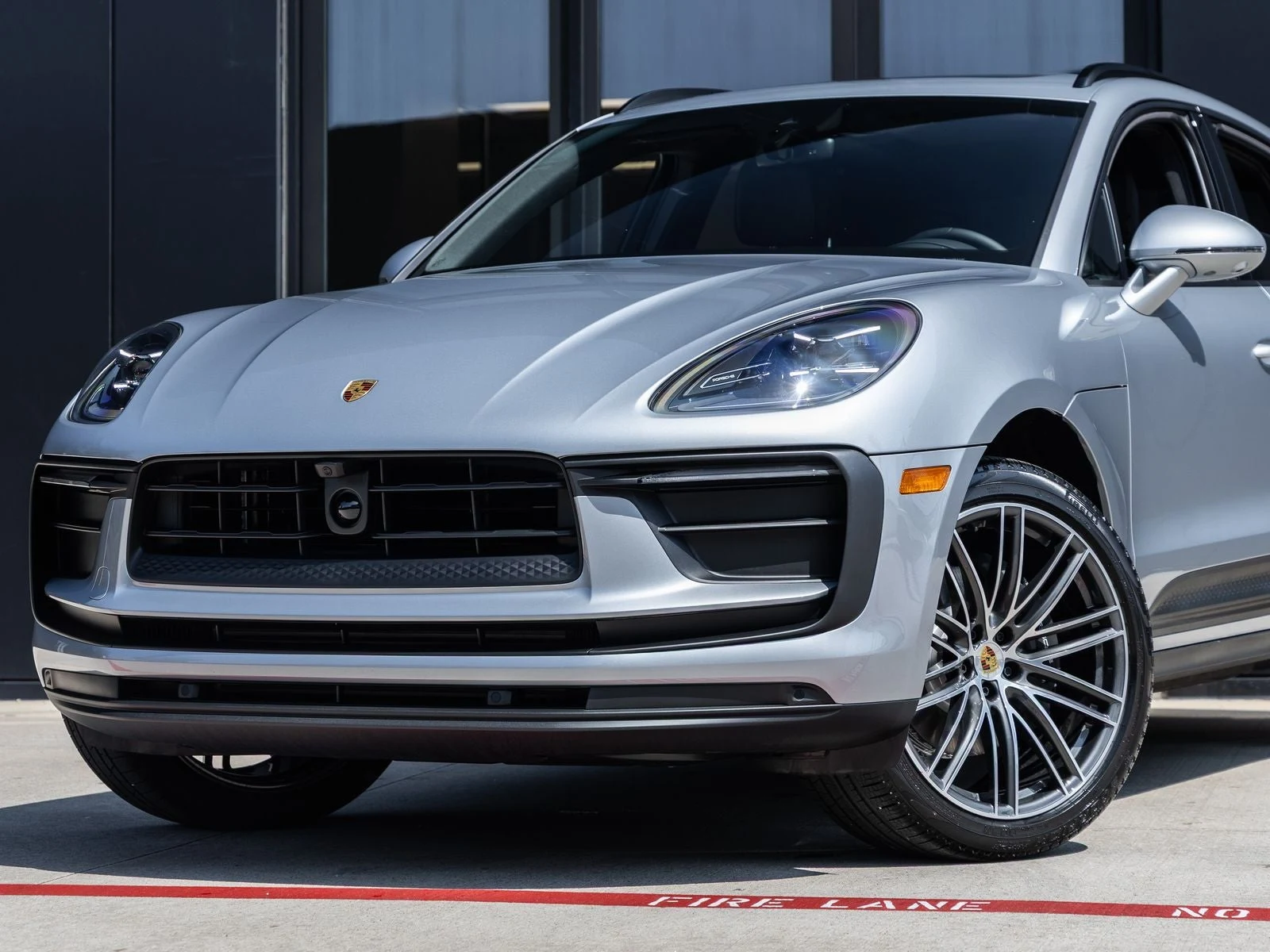 2026 Porsche Macan (95B), 7/20