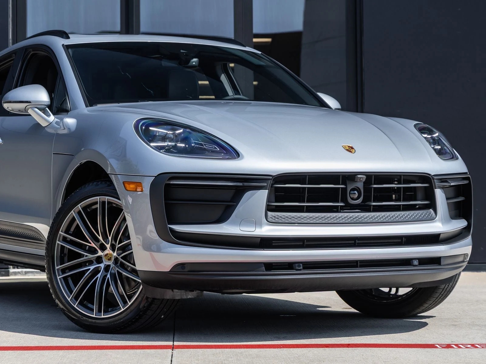 2026 Porsche Macan (95B), 9/20
