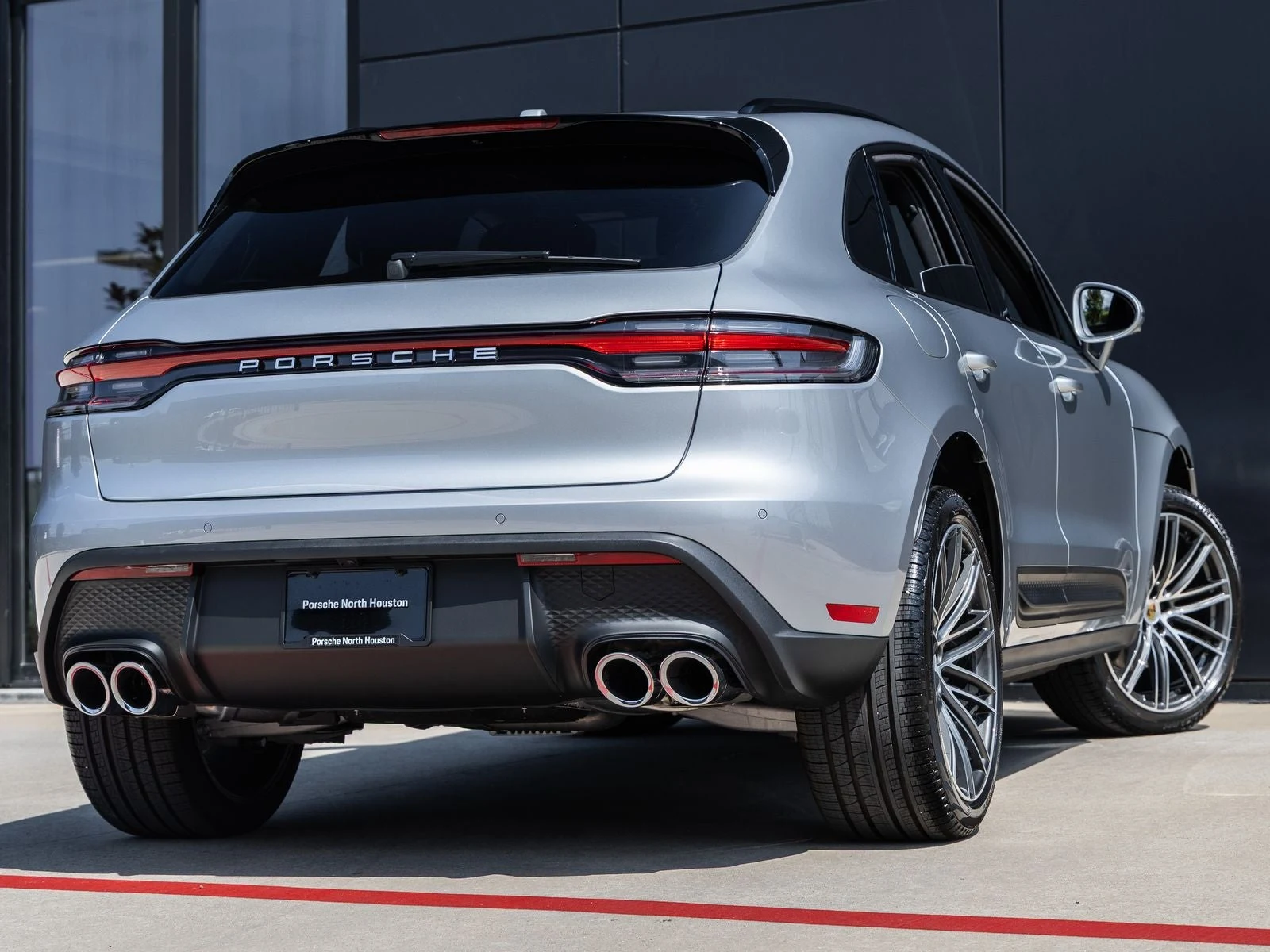 2026 Porsche Macan (95B), 11/20